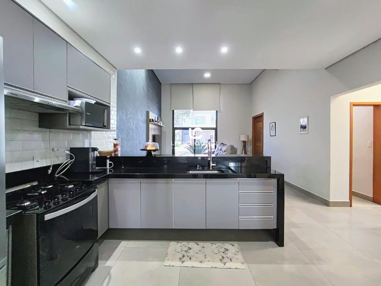 Casa de condomínio à venda no Condomínio Residencial Mont Blanc: