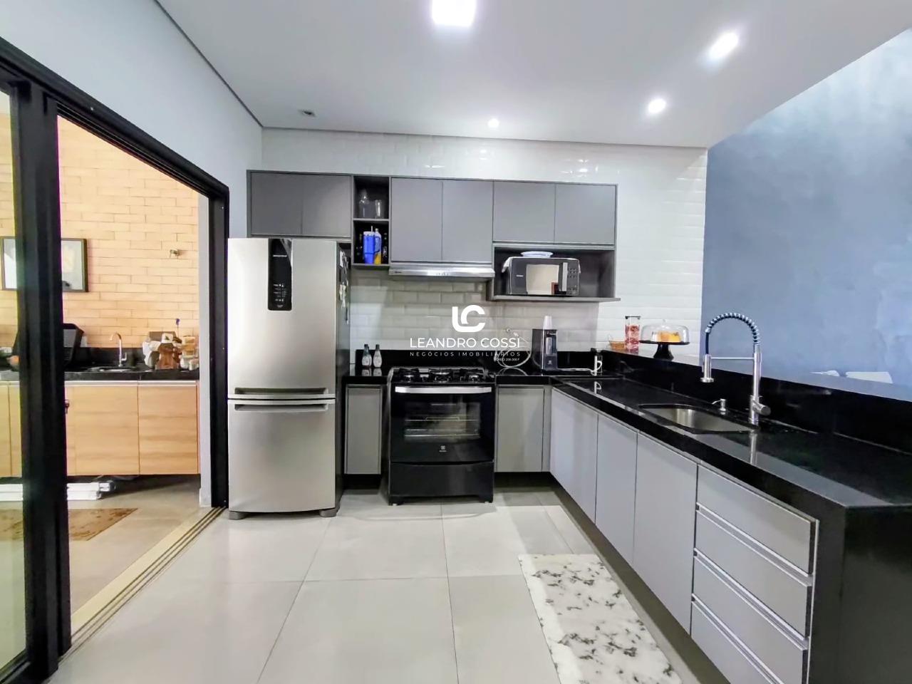 Casa de condomínio à venda no Condomínio Residencial Mont Blanc: