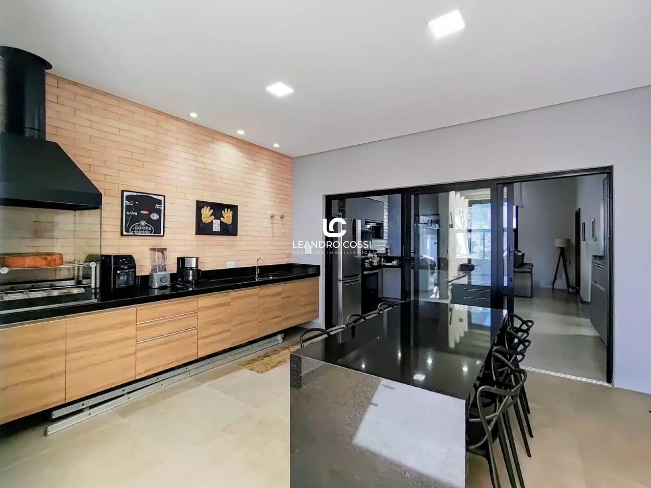 Casa de condomínio à venda no Condomínio Residencial Mont Blanc: