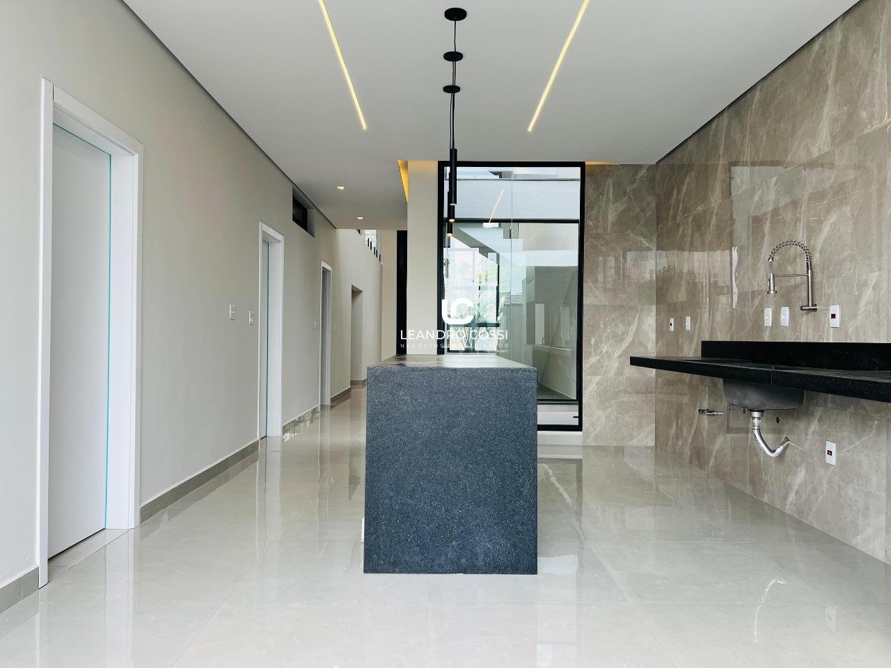 Casa de condomínio à venda no Condomínio Residencial Mont Blanc: