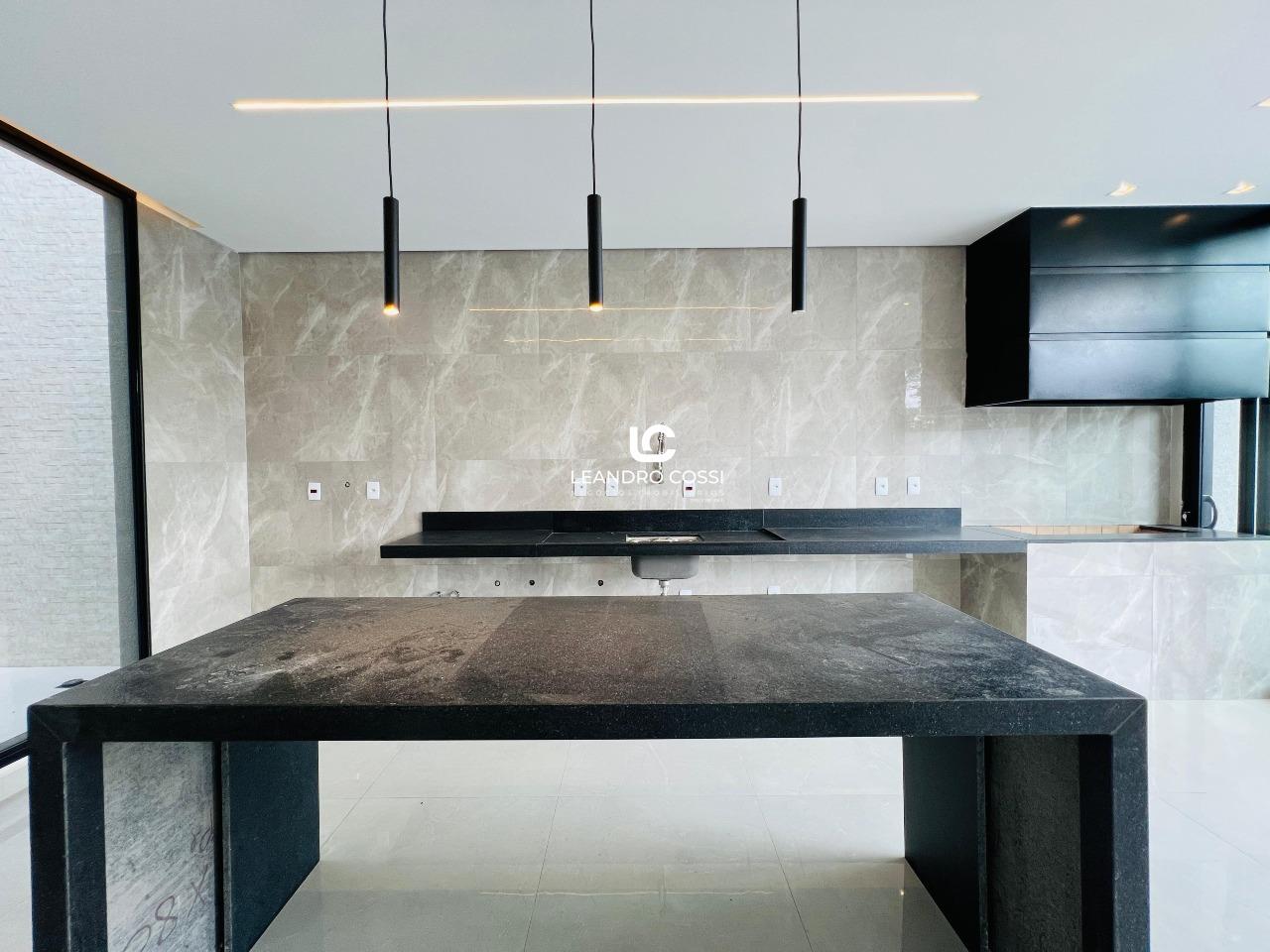 Casa de condomínio à venda no Condomínio Residencial Mont Blanc: