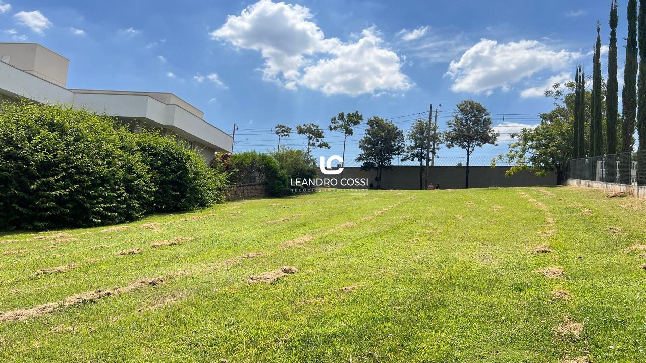 Terreno de Condomínio à venda no Condomínio Jardim Plaza Atheneé: