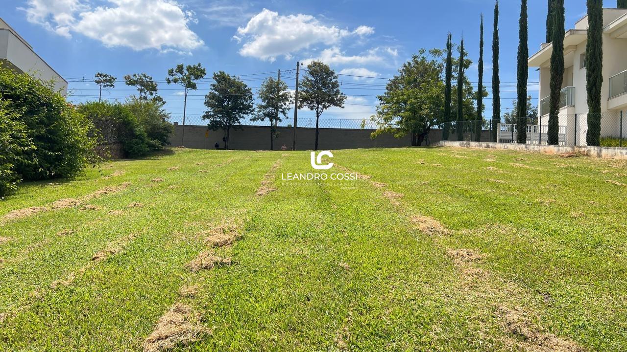 Terreno de Condomínio à venda no Condomínio Jardim Plaza Atheneé: