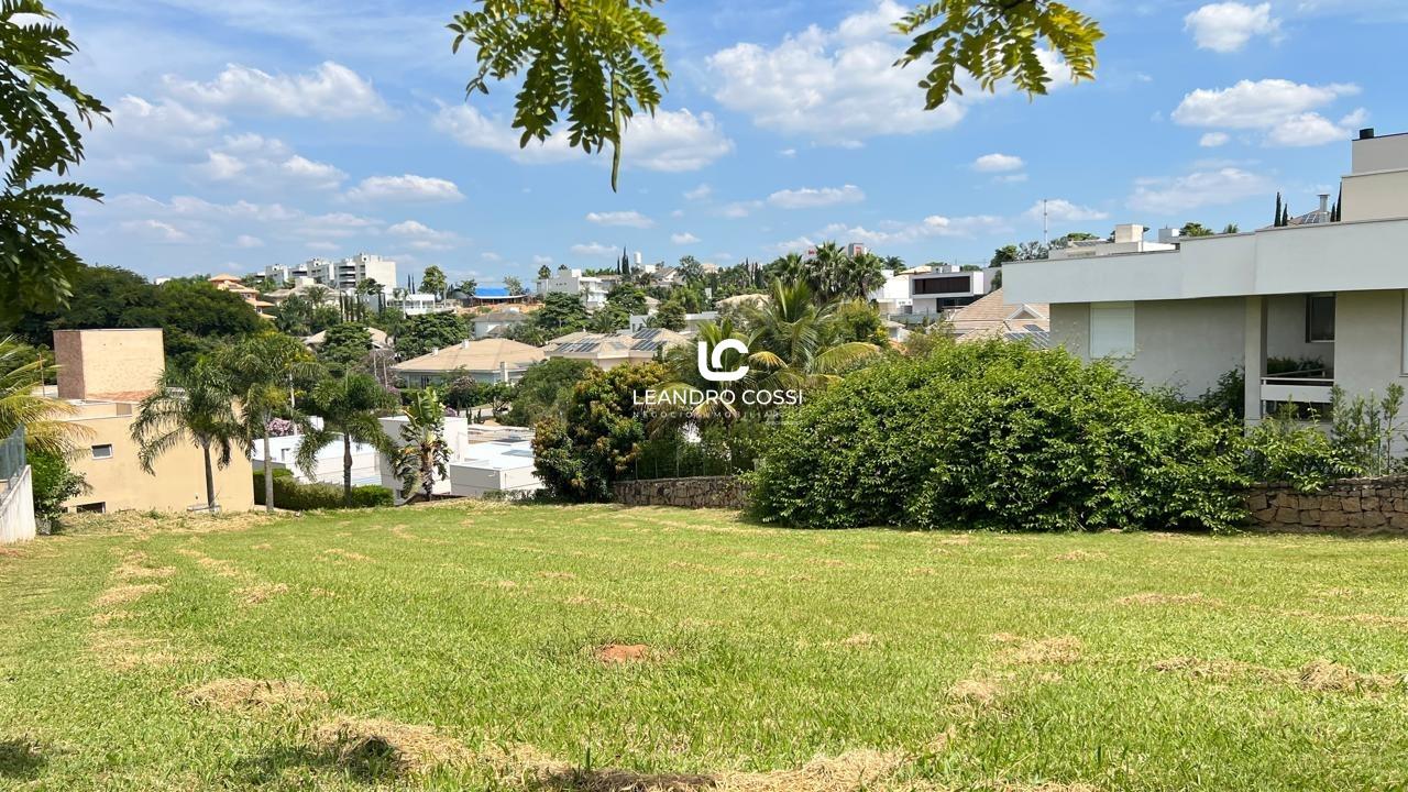 Terreno de Condomínio à venda no Condomínio Jardim Plaza Atheneé: