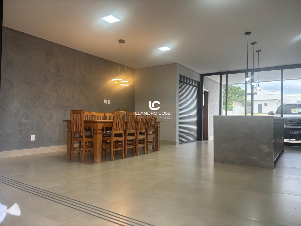 Casa de condomínio à venda no Terras de Mont Serrat: