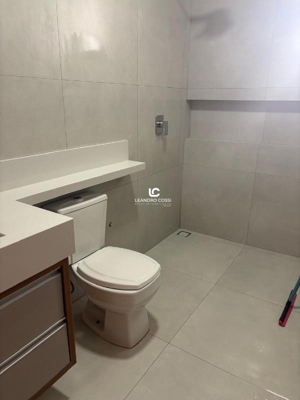 Casa de condomínio à venda no Terras de Mont Serrat: