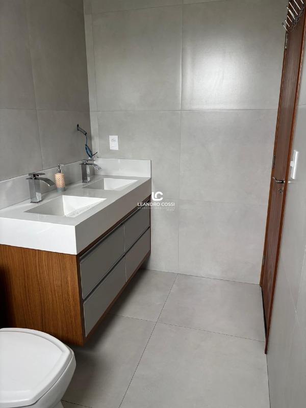 Casa de condomínio à venda no Terras de Mont Serrat: