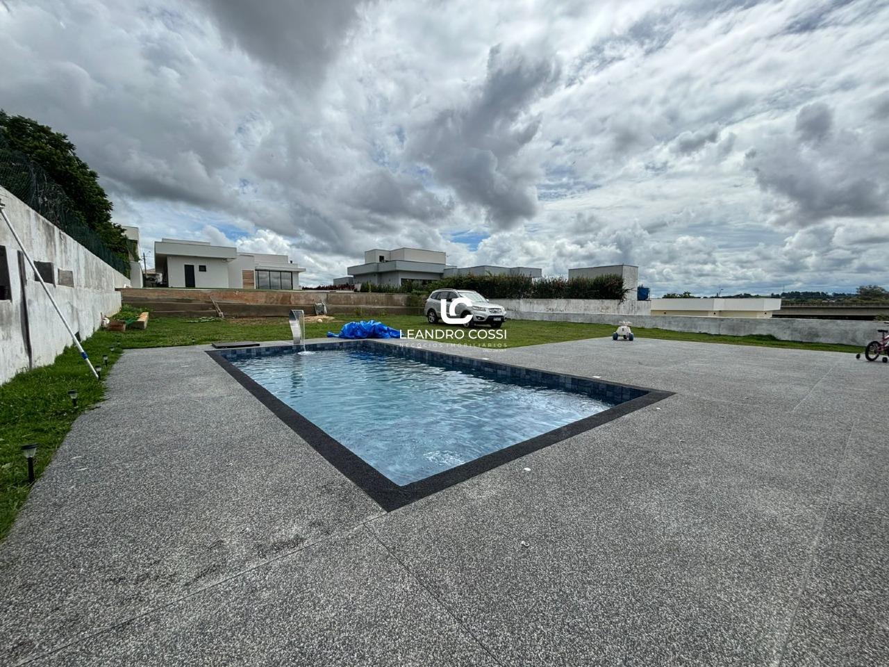 Casa de condomínio à venda no Terras de Mont Serrat: