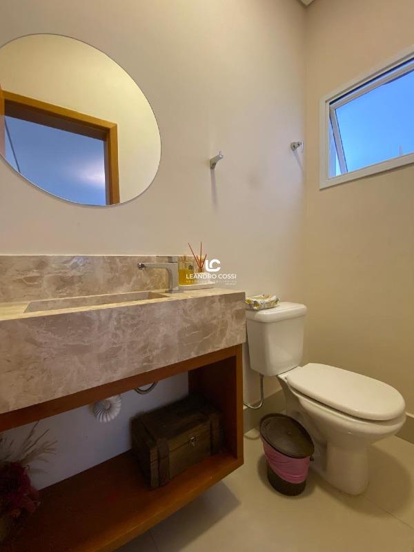 Casa de condomínio à venda no Condomínio Residencial Mont Blanc: