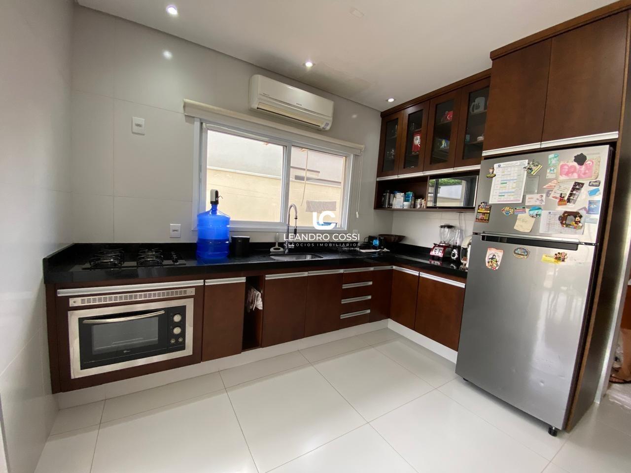 Casa de condomínio à venda no Condomínio Residencial Mont Blanc: