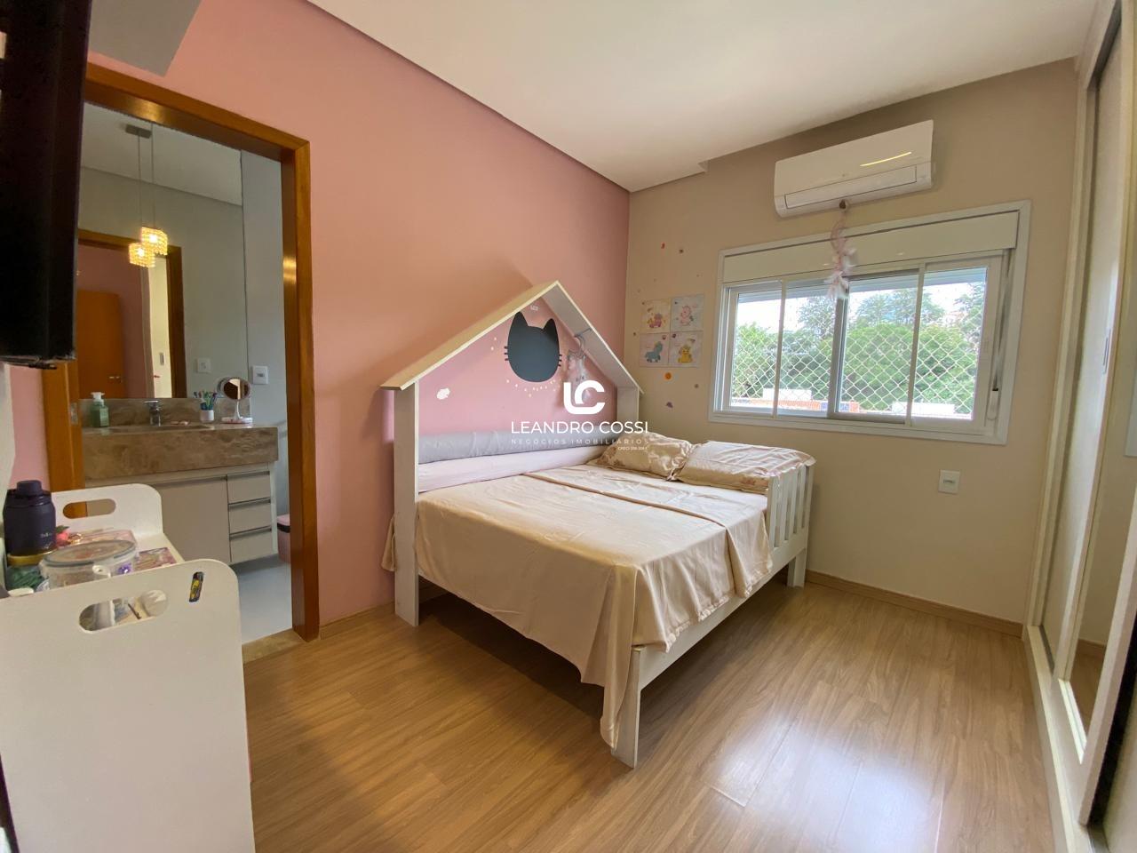 Casa de condomínio à venda no Condomínio Residencial Mont Blanc: