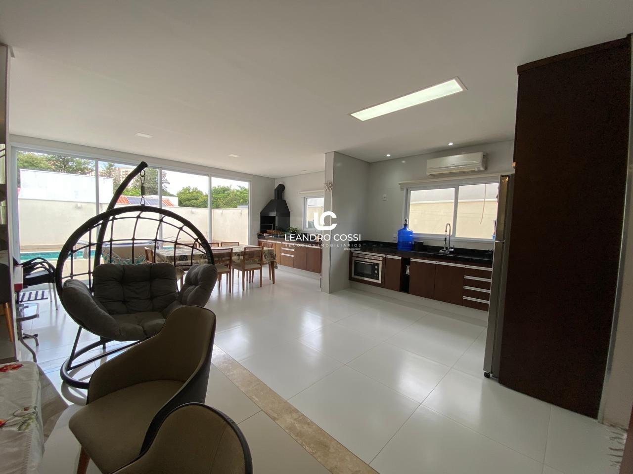 Casa de condomínio à venda no Condomínio Residencial Mont Blanc: