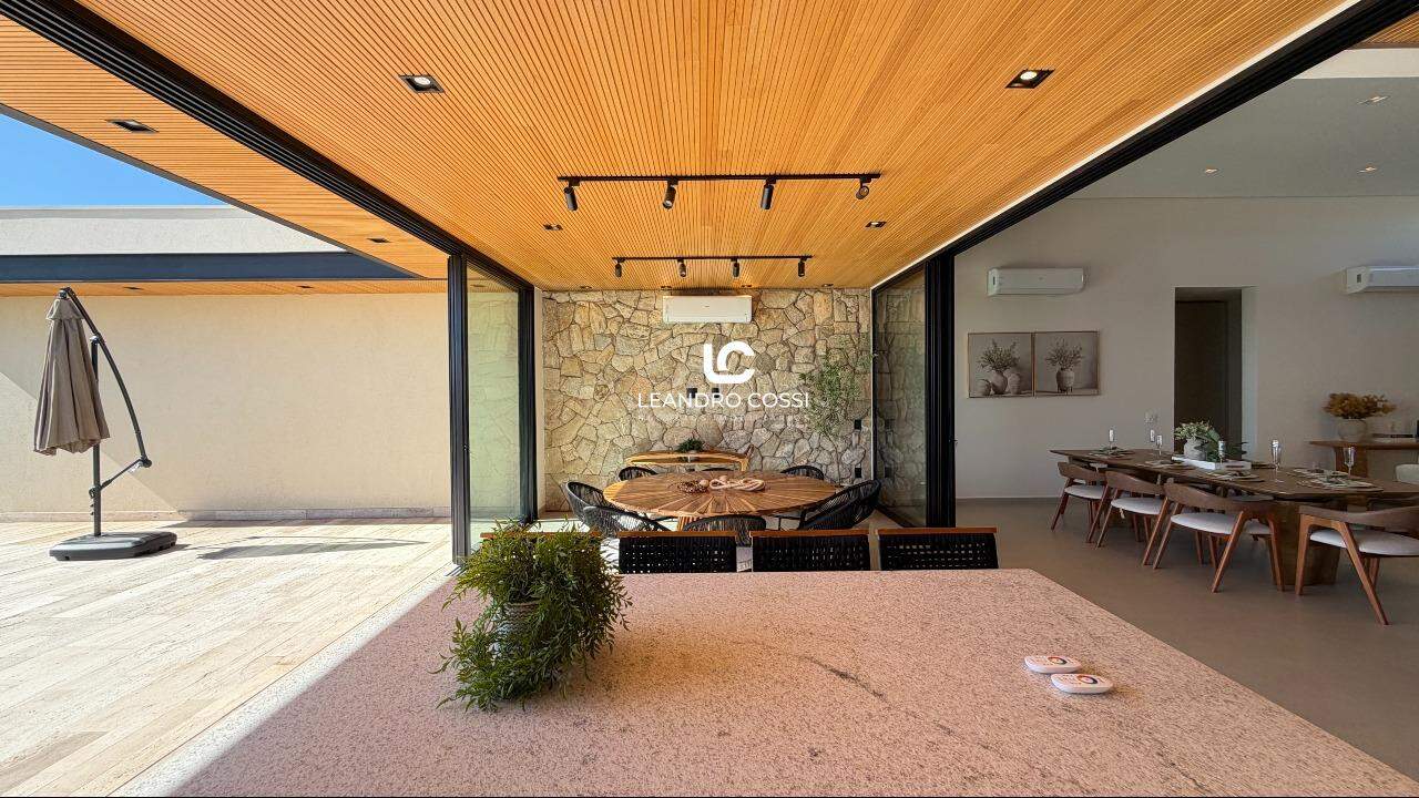 Casa de condomínio à venda no Residencial Parque Campos de Santo Antônio II: 