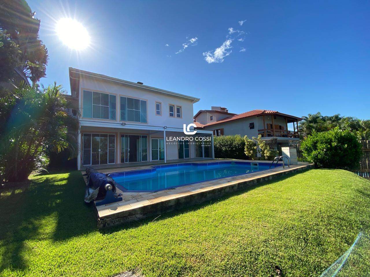 Casa de condomínio à venda no Condomínio Campos de Santo Antônio: 