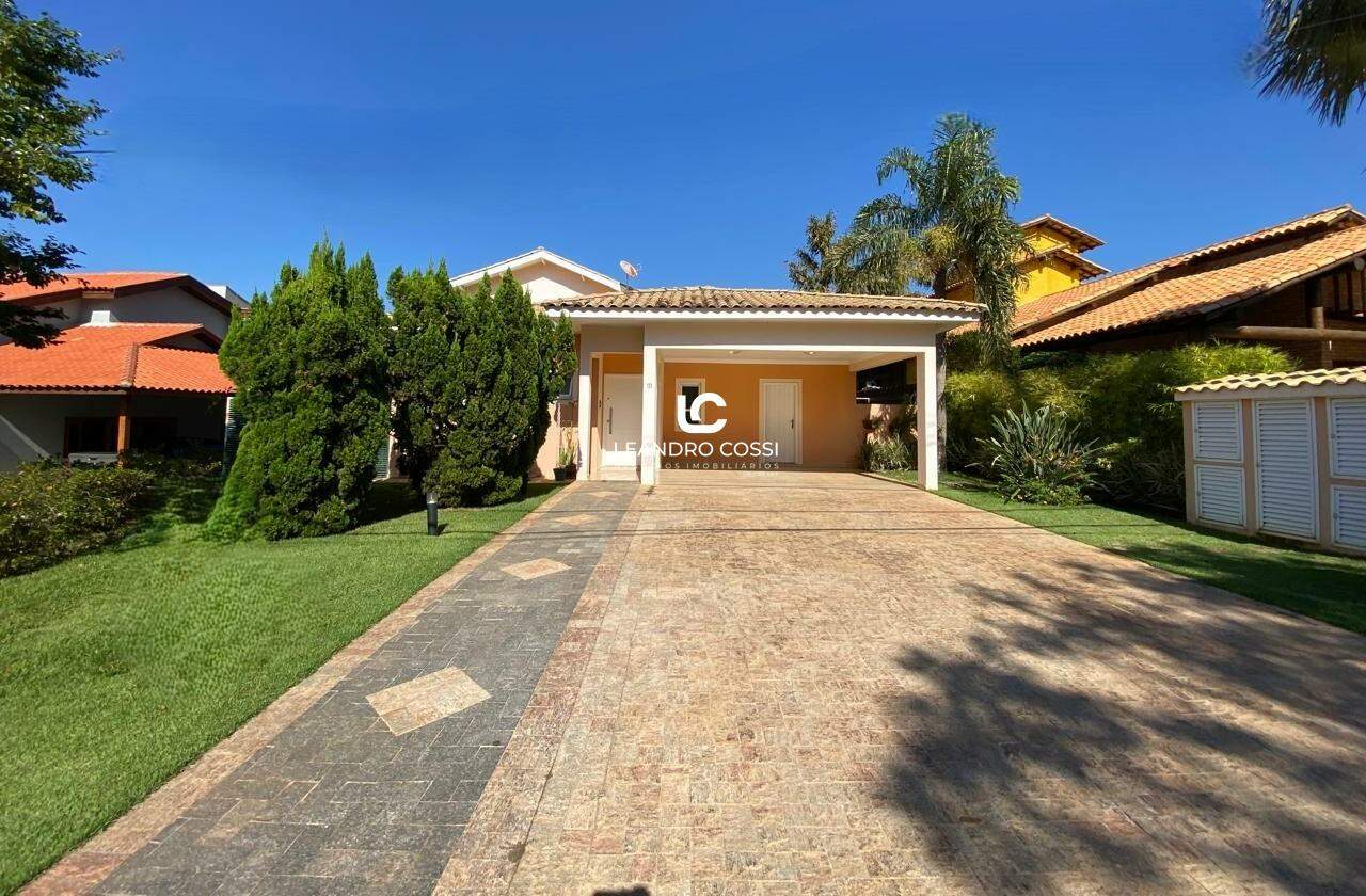Casa de condomínio à venda no Condomínio Campos de Santo Antônio: 