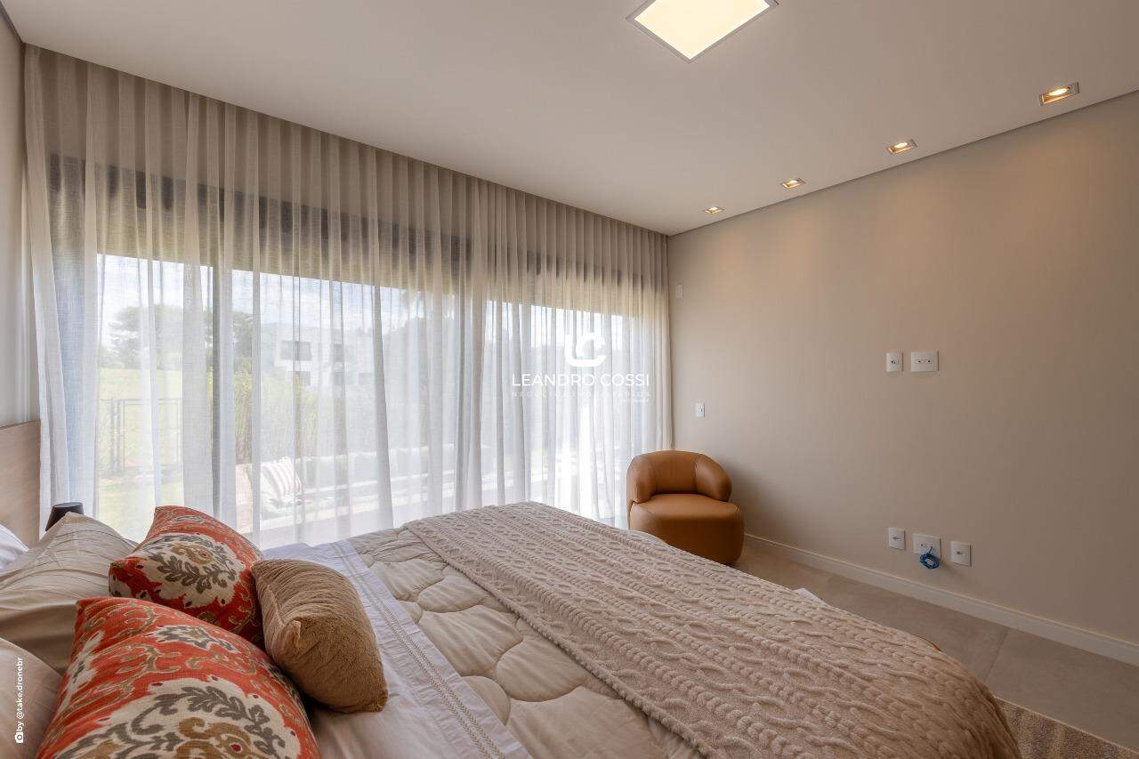 Casa de condomínio à venda no Condomínio Villas do Golfe: 