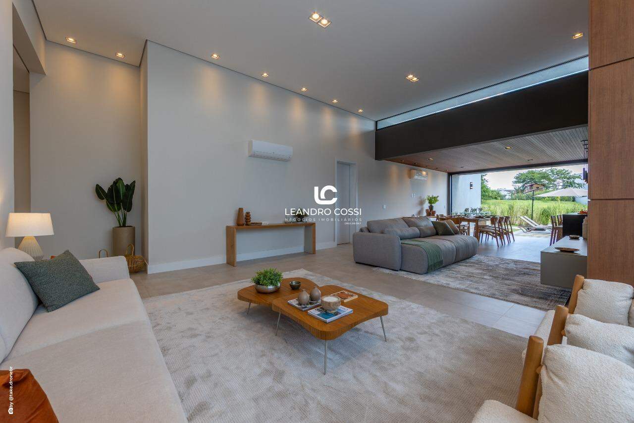 Casa de condomínio à venda no Condomínio Villas do Golfe: 