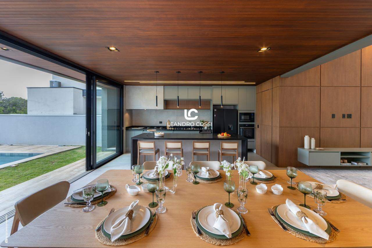 Casa de condomínio à venda no Condomínio Villas do Golfe: 