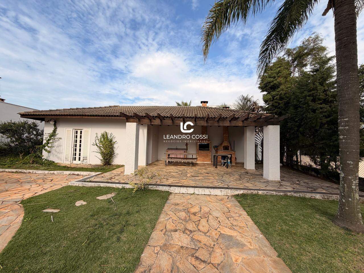 Casa de condomínio à venda no Condomínio Campos de Santo Antônio:
