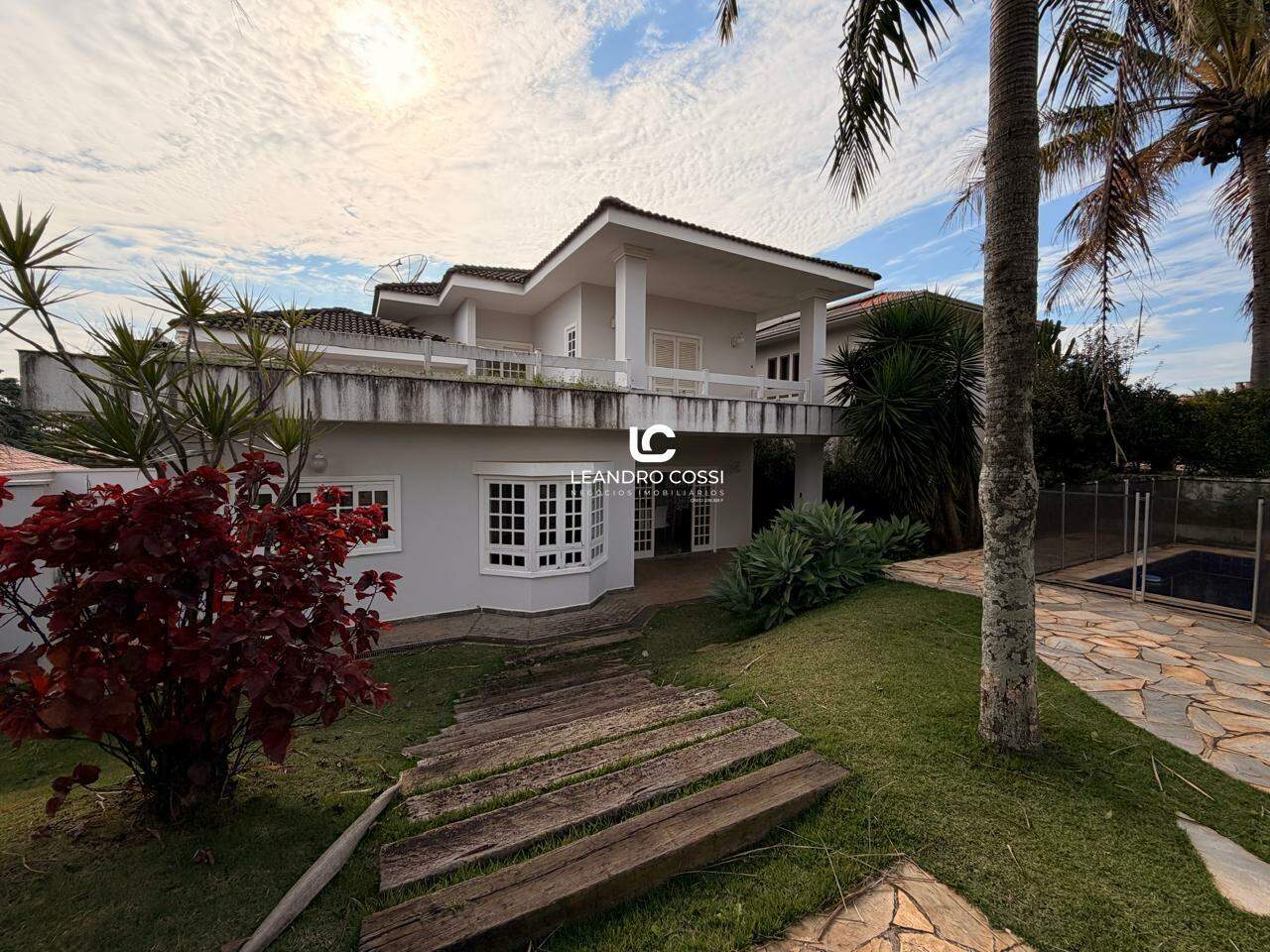 Casa de condomínio à venda no Condomínio Campos de Santo Antônio: