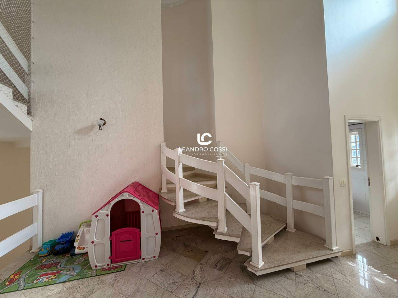 Casa de condomínio à venda no Condomínio Campos de Santo Antônio: