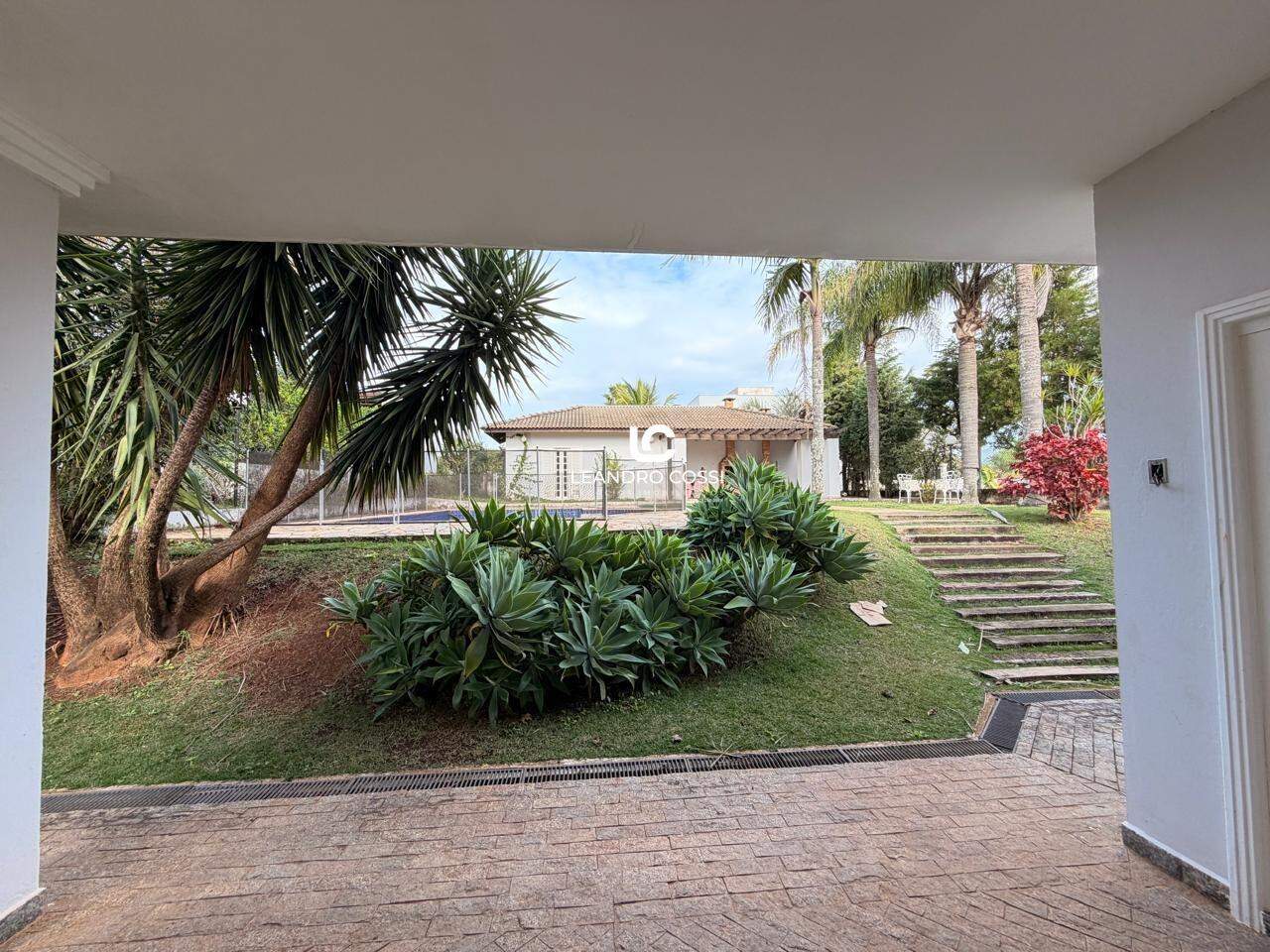 Casa de condomínio à venda no Condomínio Campos de Santo Antônio: