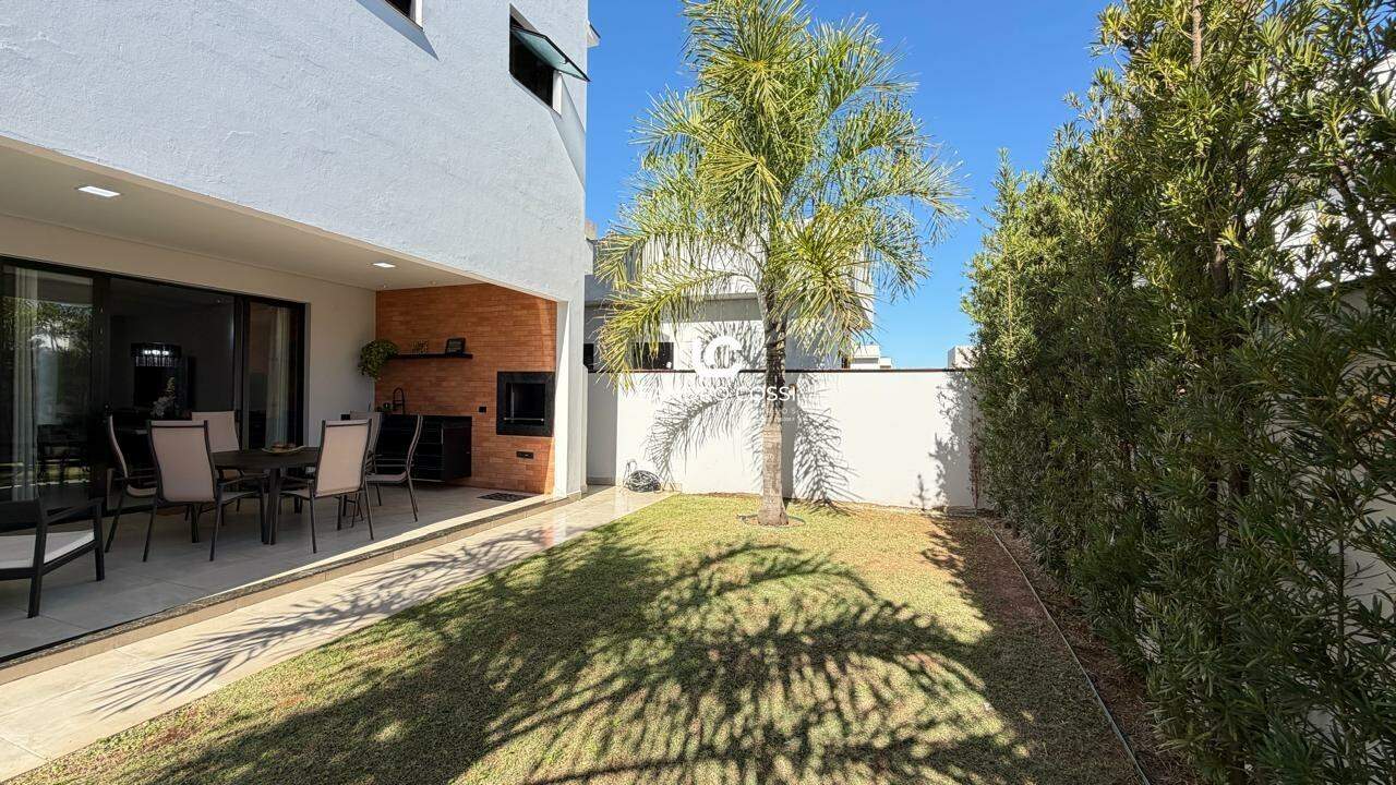 Casa de condomínio à venda no Condomínio Residencial Central Parque: