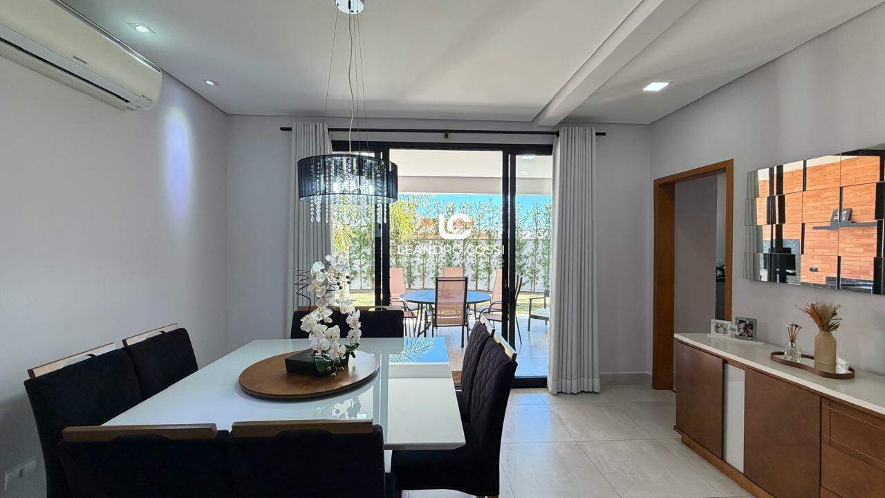 Casa de condomínio à venda no Condomínio Residencial Central Parque: