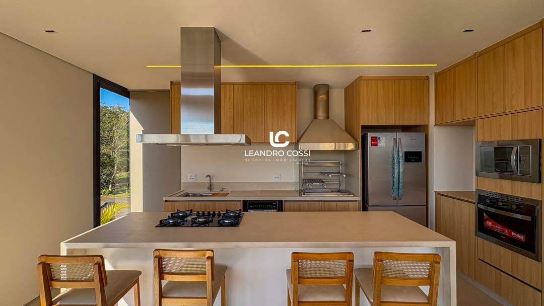 Casa de condomínio à venda no Condomínio Villas do Golfe: