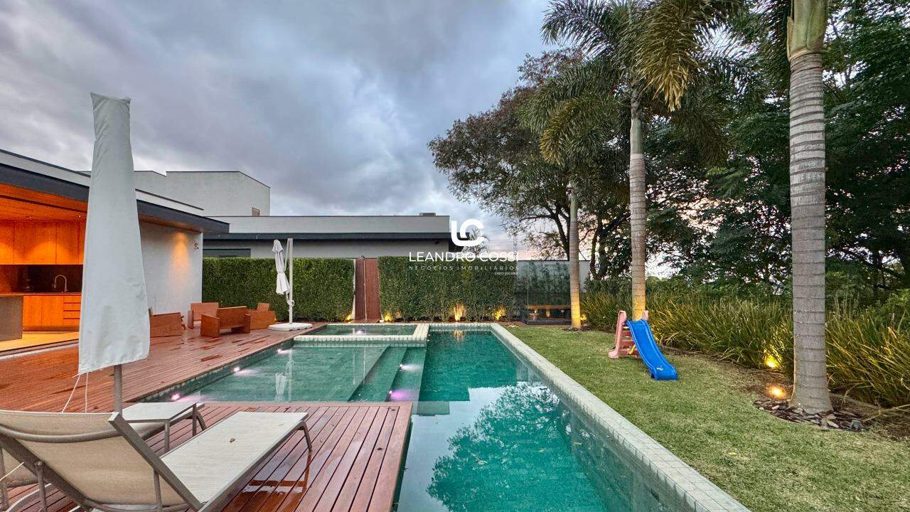 Casa de condomínio à venda no Residencial Parque Campos de Santo Antônio II: 