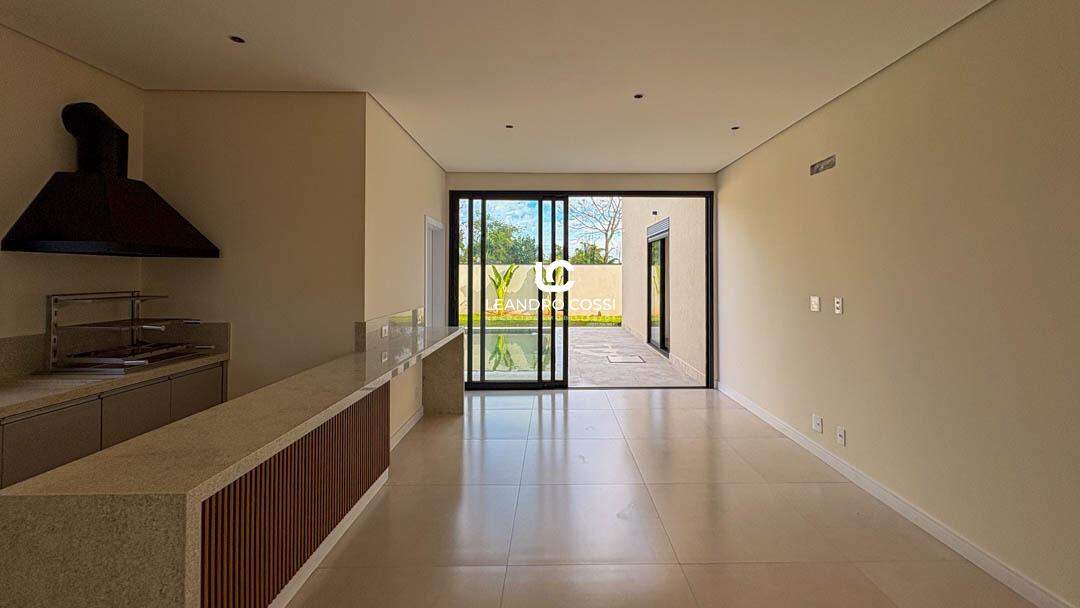 Casa de condomínio à venda no Condomínio Residencial Una: 