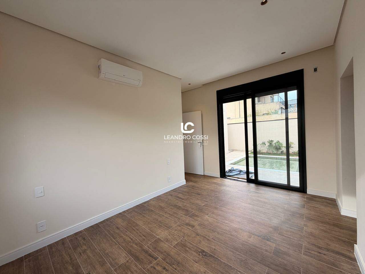 Casa de condomínio à venda no Condomínio Residencial Una: 