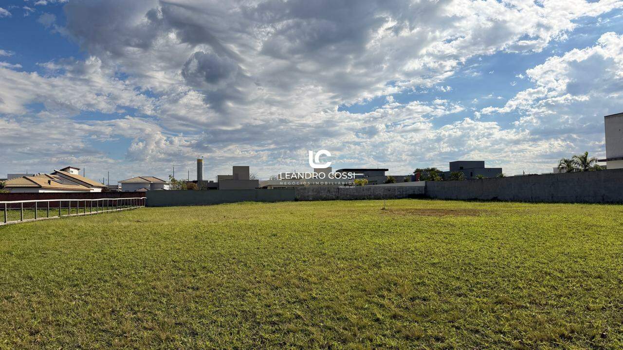 Terreno de Condomínio à venda no Condomínio Xapada Parque Ytu: 