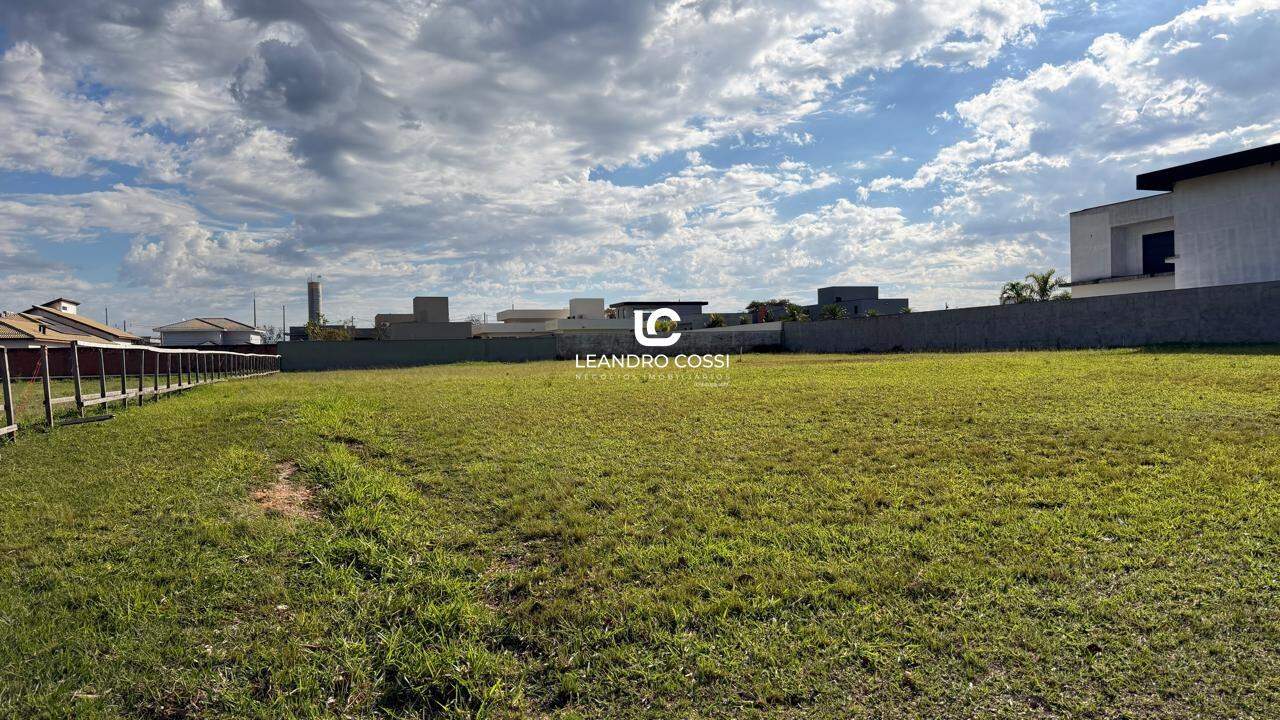 Terreno de Condomínio à venda no Condomínio Xapada Parque Ytu: