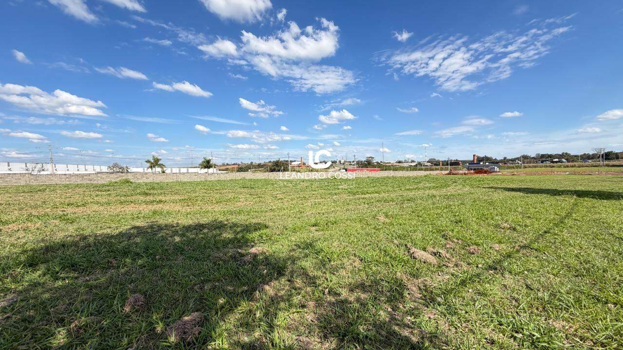 Terreno de Condomínio à venda no Loteamento Parque Chapada de Itu: 
