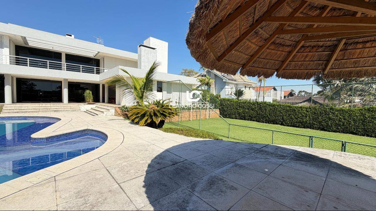 Casa de condomínio à venda no Condomínio Haras Paineiras: