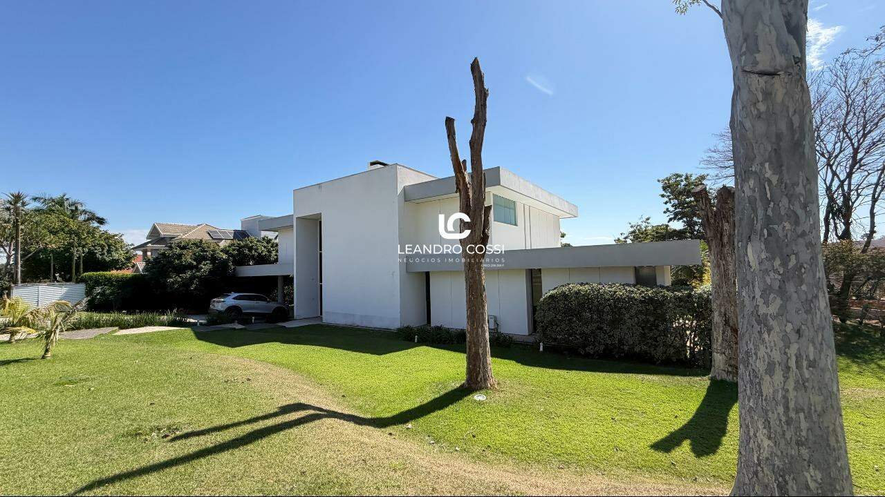 Casa de condomínio à venda no Condomínio Haras Paineiras: 