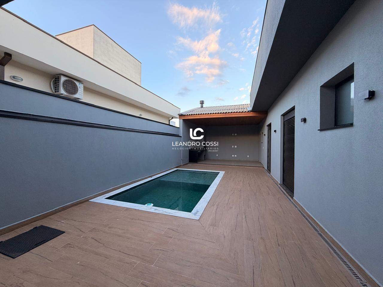 Casa de condomínio à venda no Condomínio Residencial Mont Blanc: 