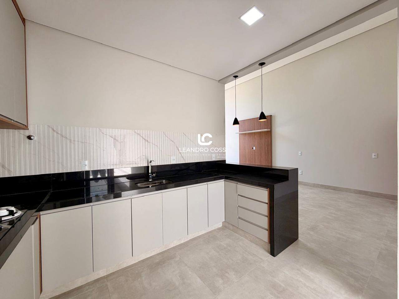 Casa de condomínio à venda no Condomínio Residencial Mont Blanc: 