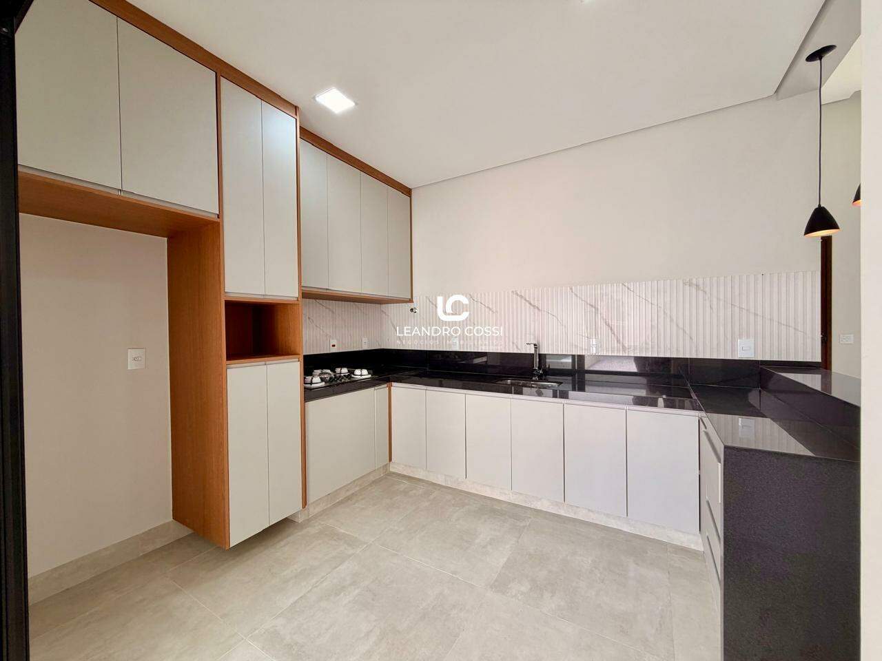 Casa de condomínio à venda no Condomínio Residencial Mont Blanc: 