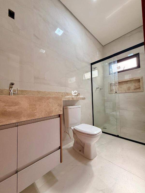 Casa de condomínio à venda no Condomínio Residencial Mont Blanc: 