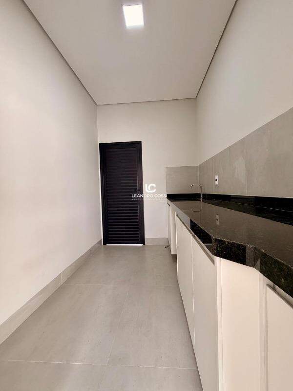 Casa de condomínio à venda no Condomínio Residencial Mont Blanc: 