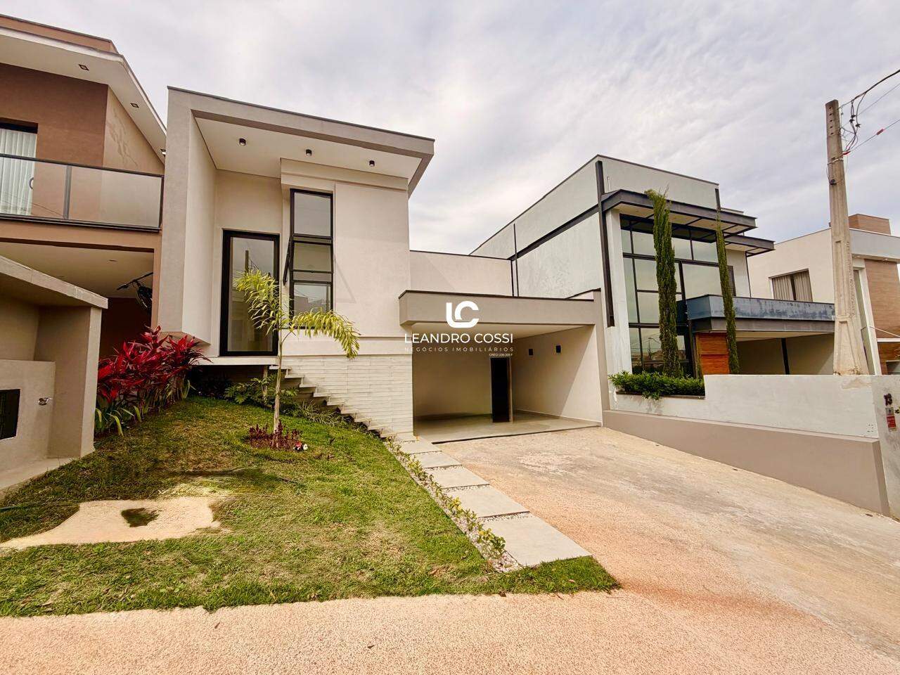 Casa de condomínio à venda no Condomínio Gardenville: 