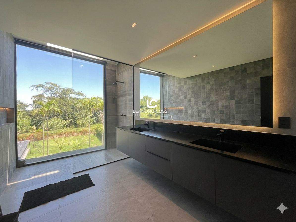 Casa de condomínio à venda no Condomínio Fazenda Kurumin: 