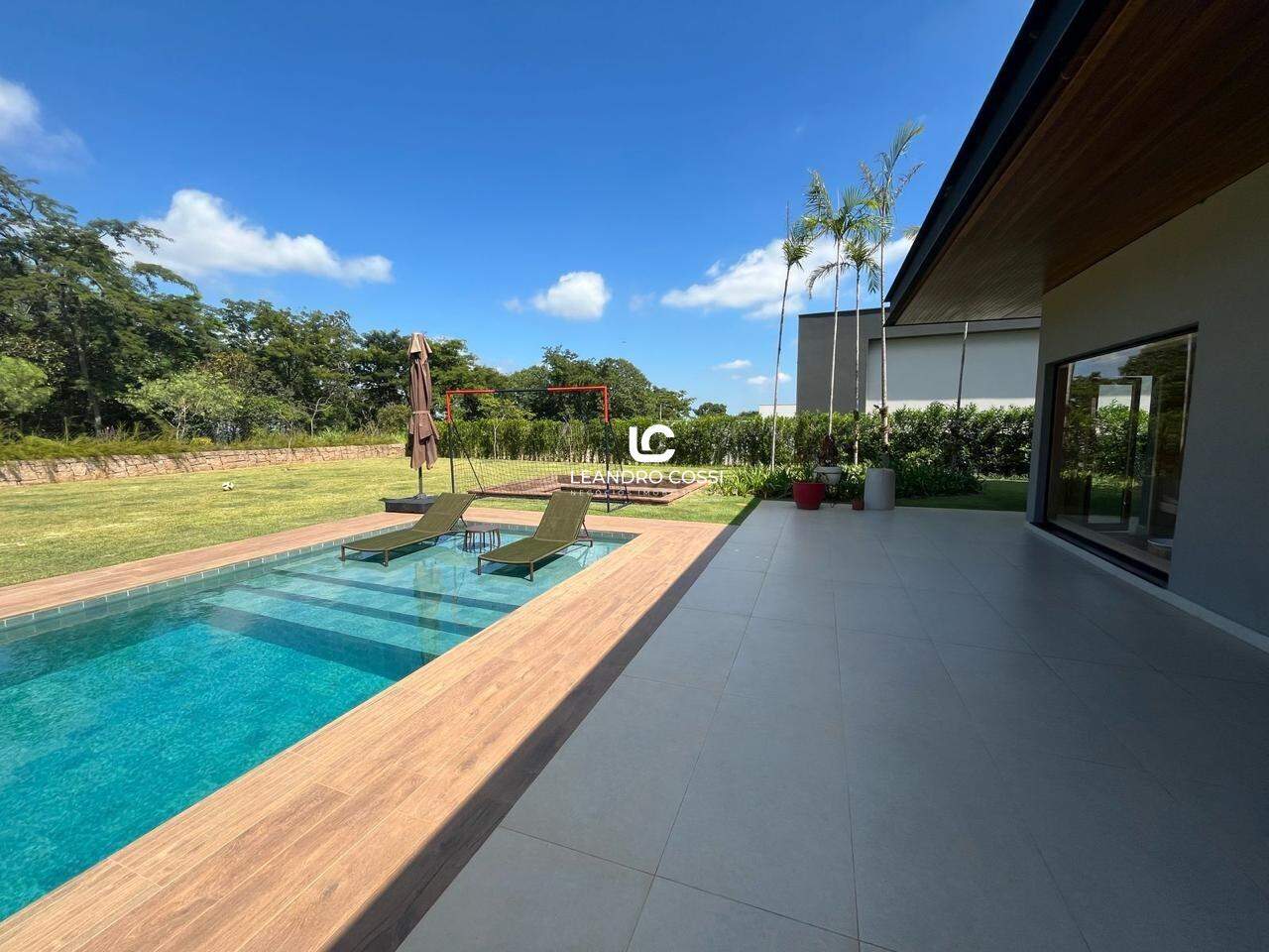 Casa de condomínio à venda no Condomínio Fazenda Kurumin: 
