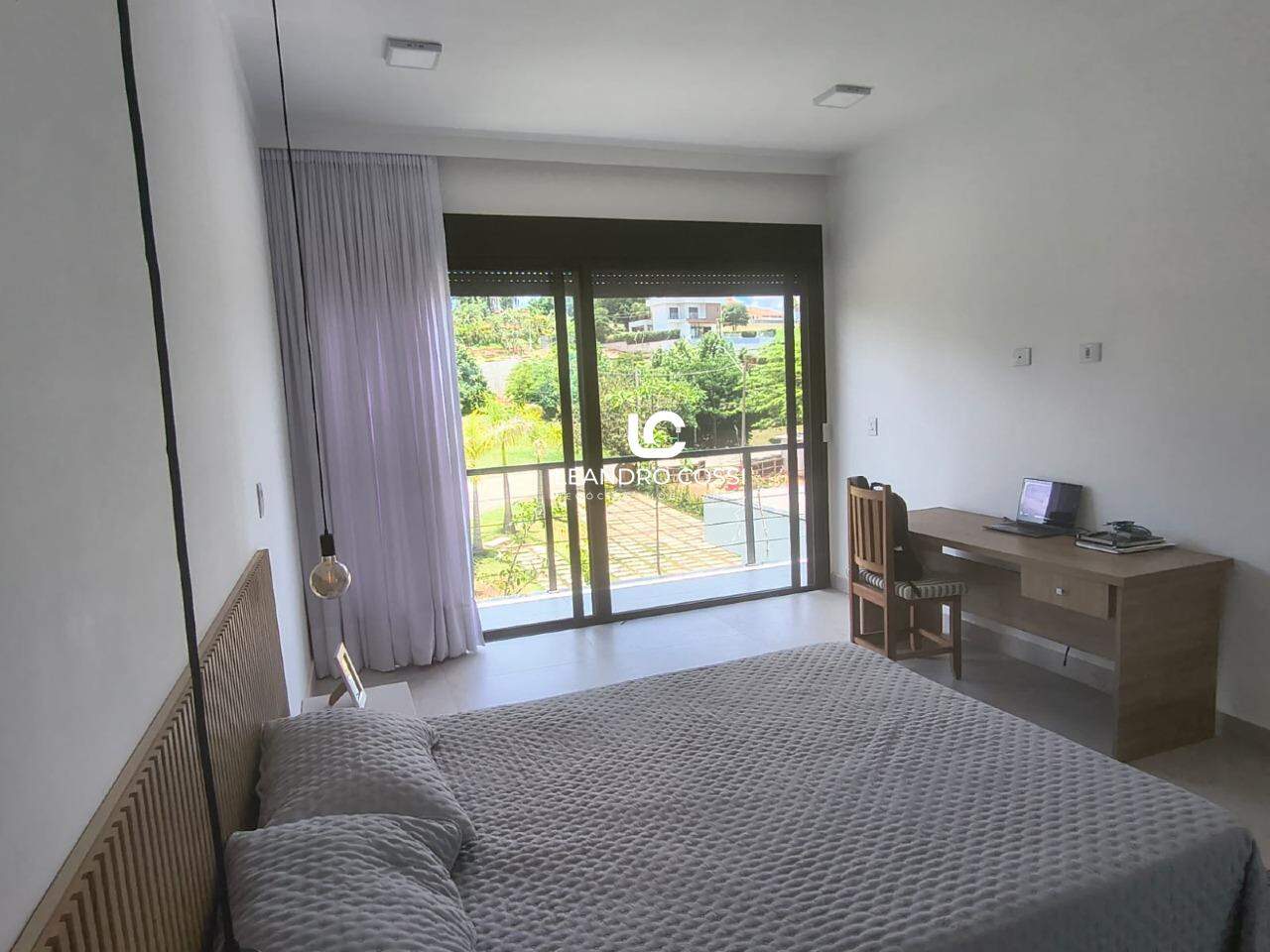 Casa de condomínio à venda no Condomínio Fazenda Kurumin:
