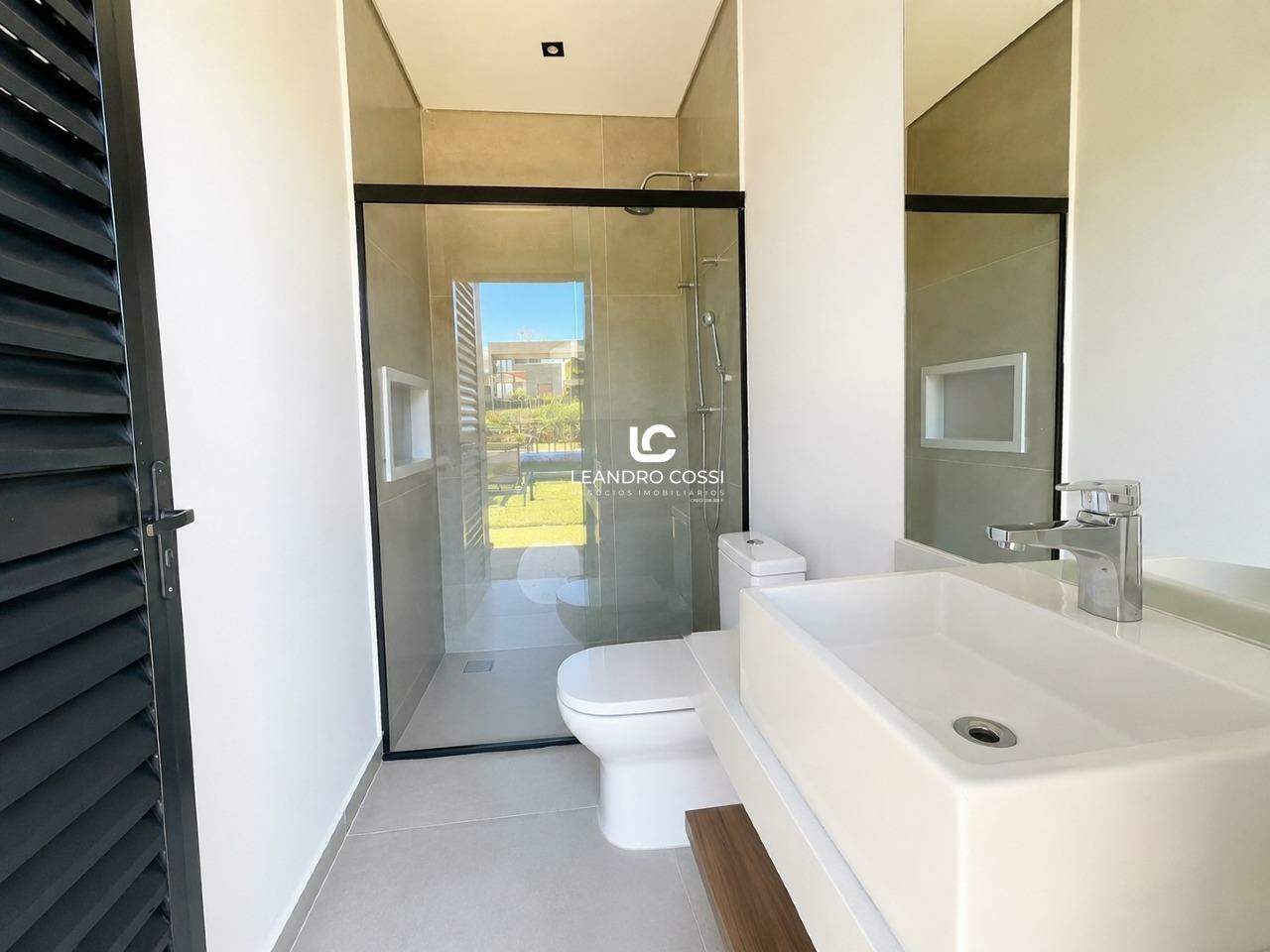 Casa de condomínio à venda no Condomínio Fazenda Kurumin: 