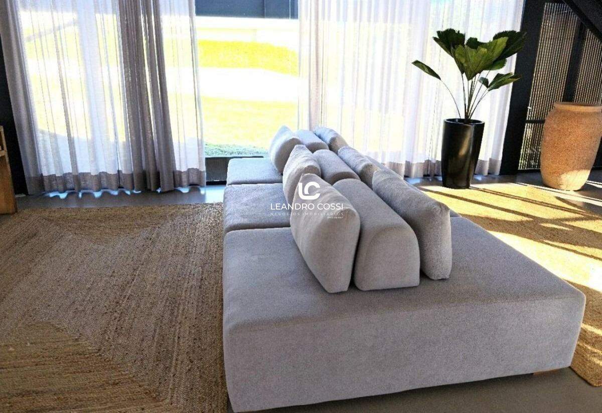 Casa de condomínio à venda no Condomínio Fazenda Kurumin: 