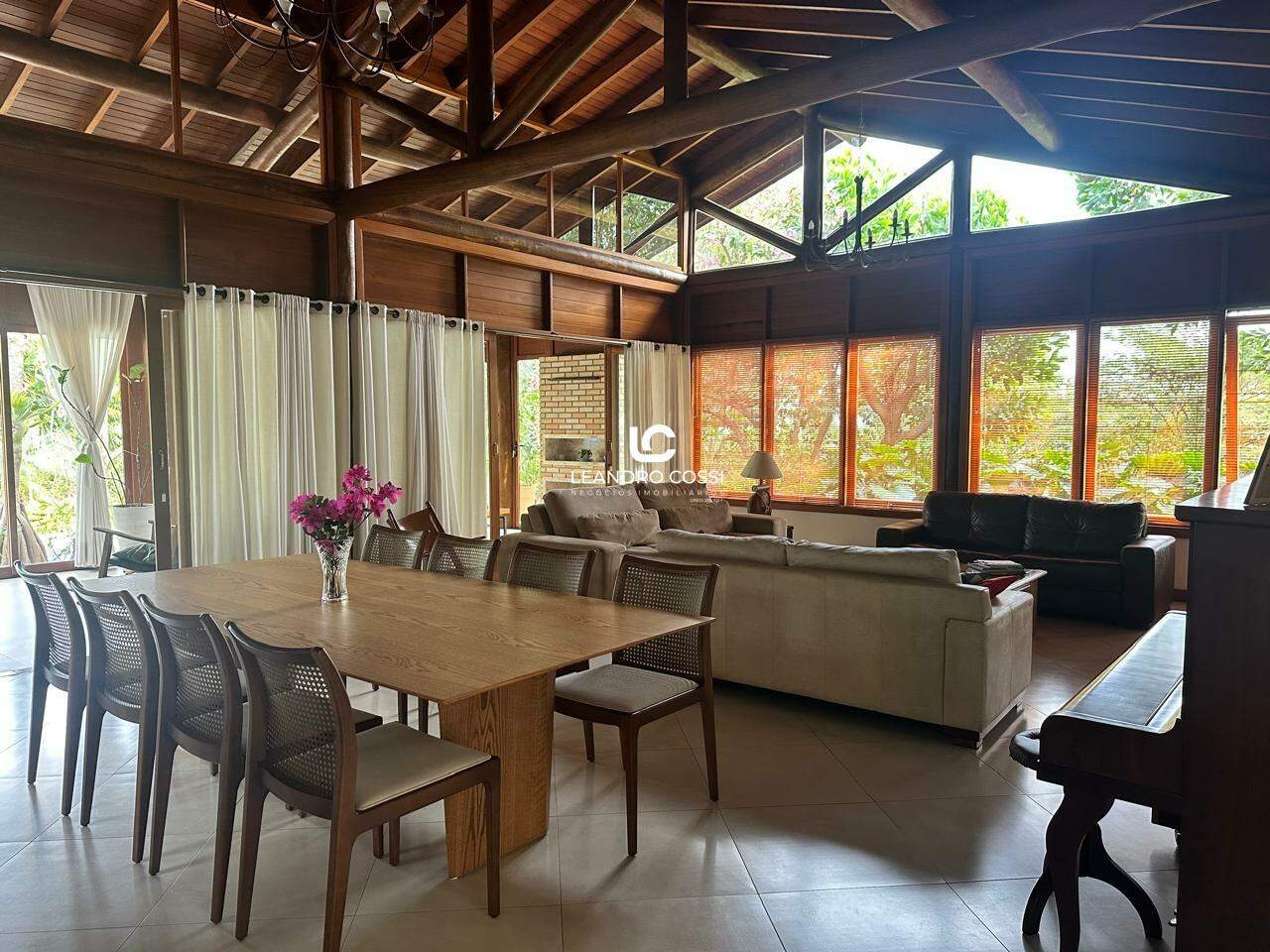 Casa de condomínio à venda no Condomínio Fazenda Kurumin: 
