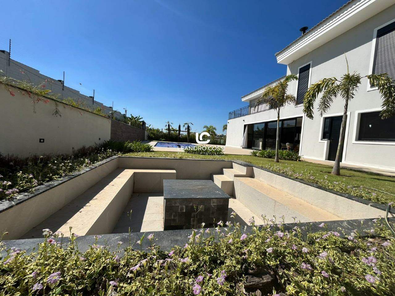 Casa de condomínio à venda no Condomínio Fazenda Kurumin: 